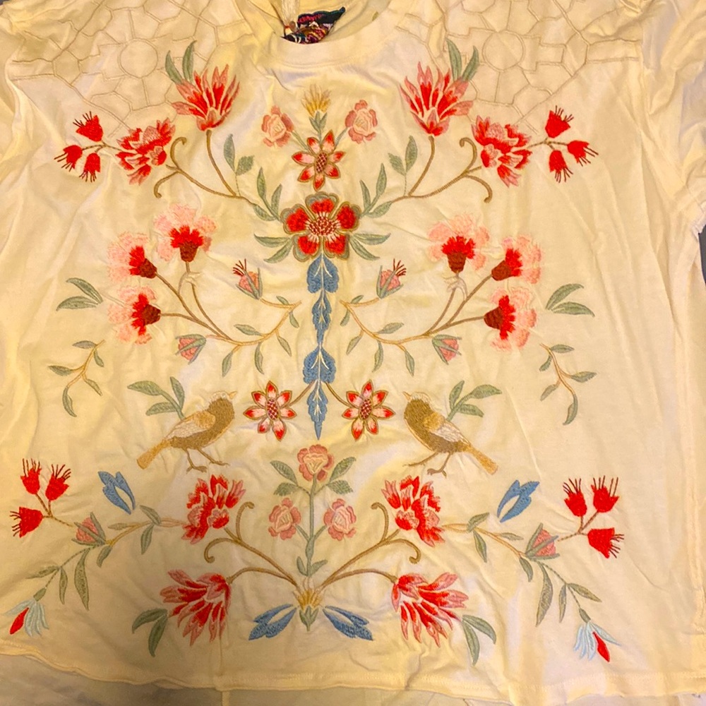 Johnny Was NWT large tee
